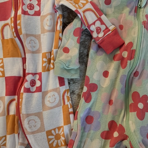 3-6 Onesies - Picture 2 of 4